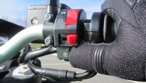 How To Start A Motorcycle: Electric or Kick-Start