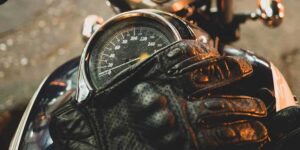 9 Places Where To Buy Motorcycle Gloves