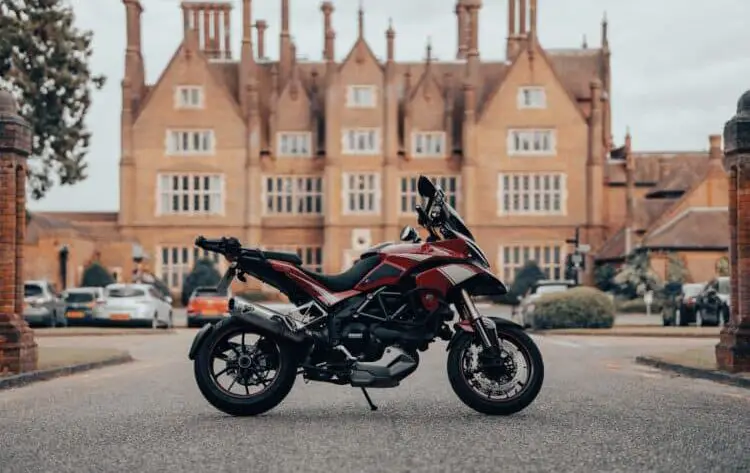 Active Suspension Road Glide Bike